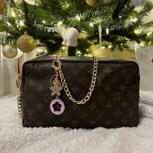 ✨Louis Vuitton Trousse Toilette 28✨